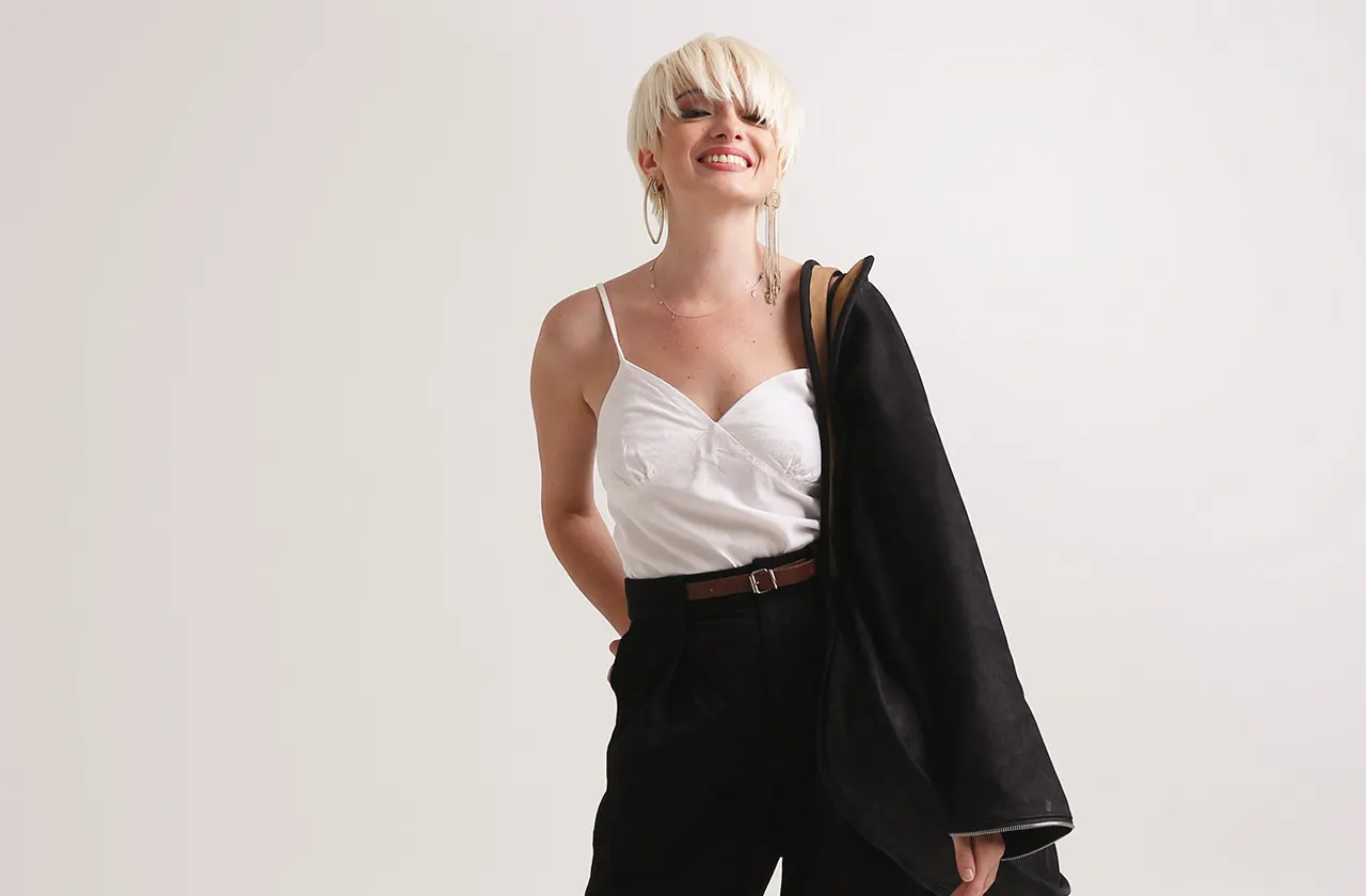 ICON Convertible Jacket Bag slider