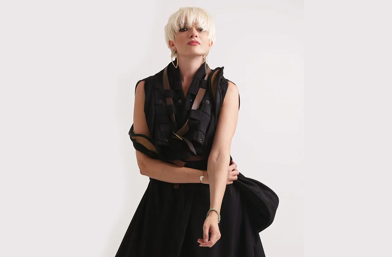 ICON Convertible Jacket Bag slider
