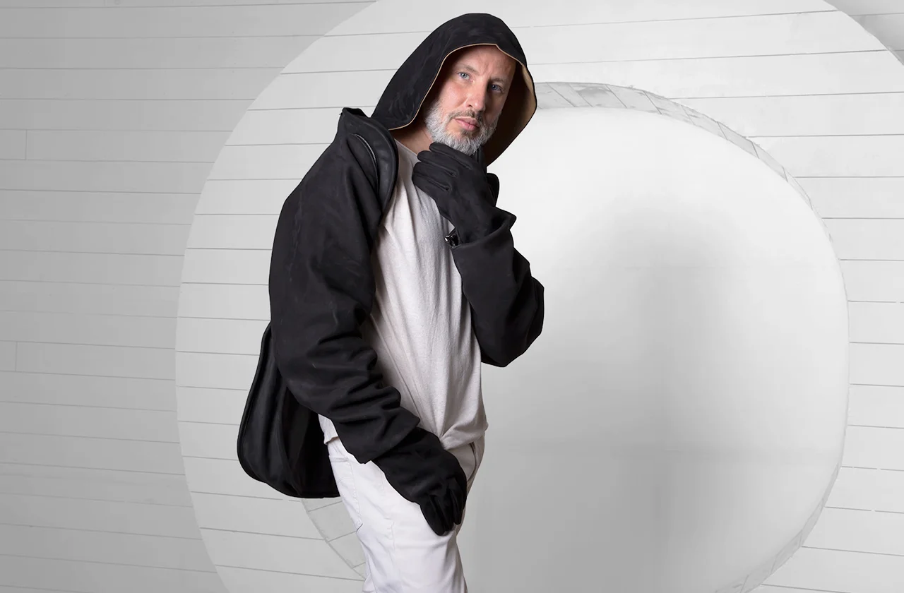 ICON Convertible Jacket Bag slider