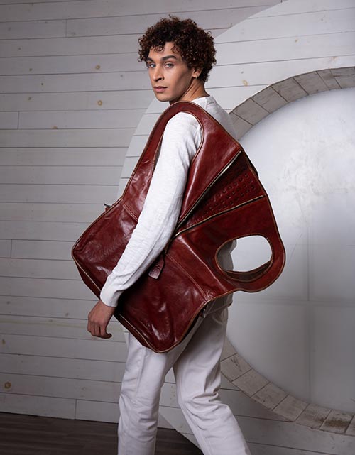 Crossbody Bag for Men: Discover the Perfection